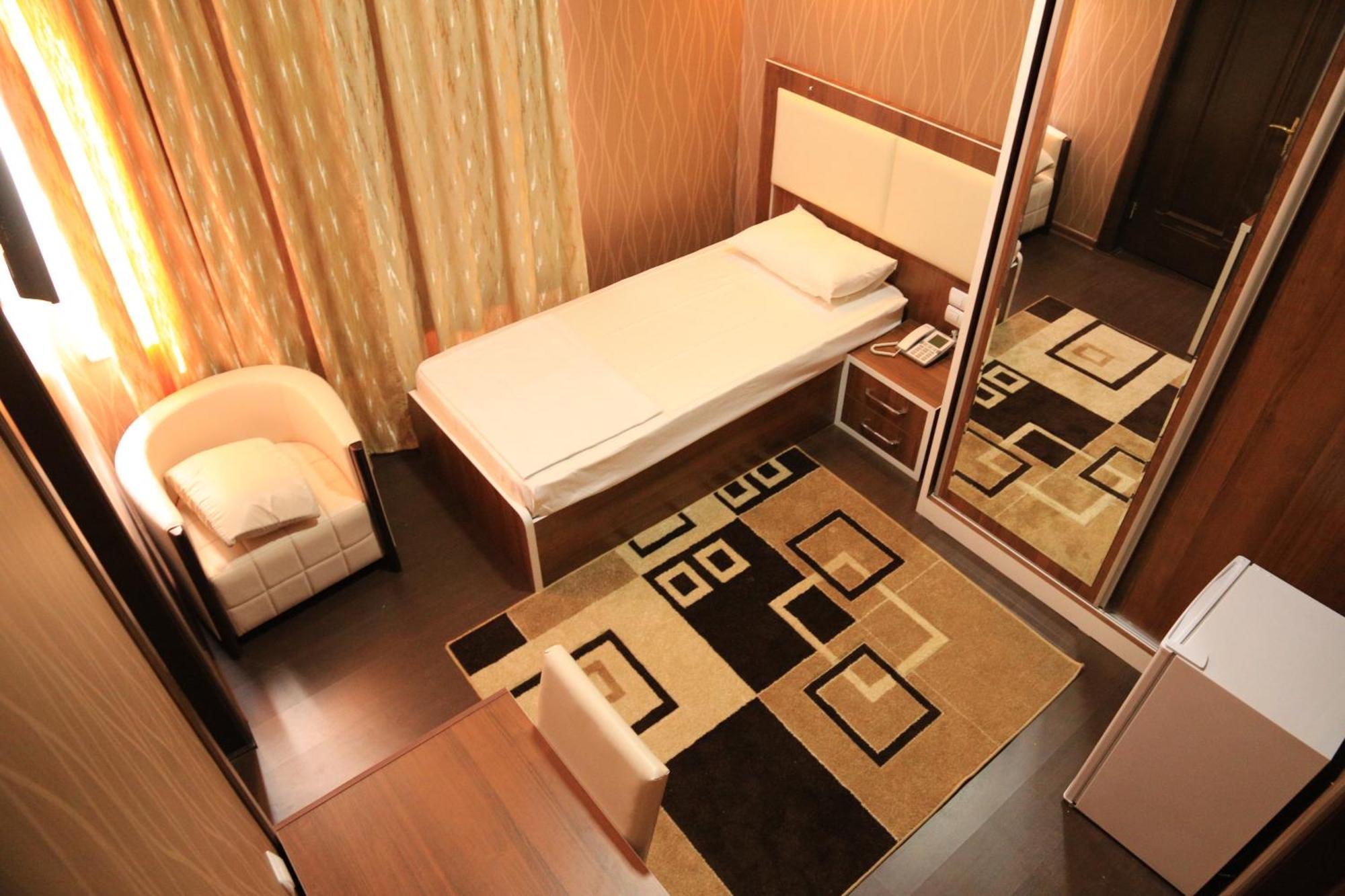 Sipehr Hotel Chkalovsk Quarto foto